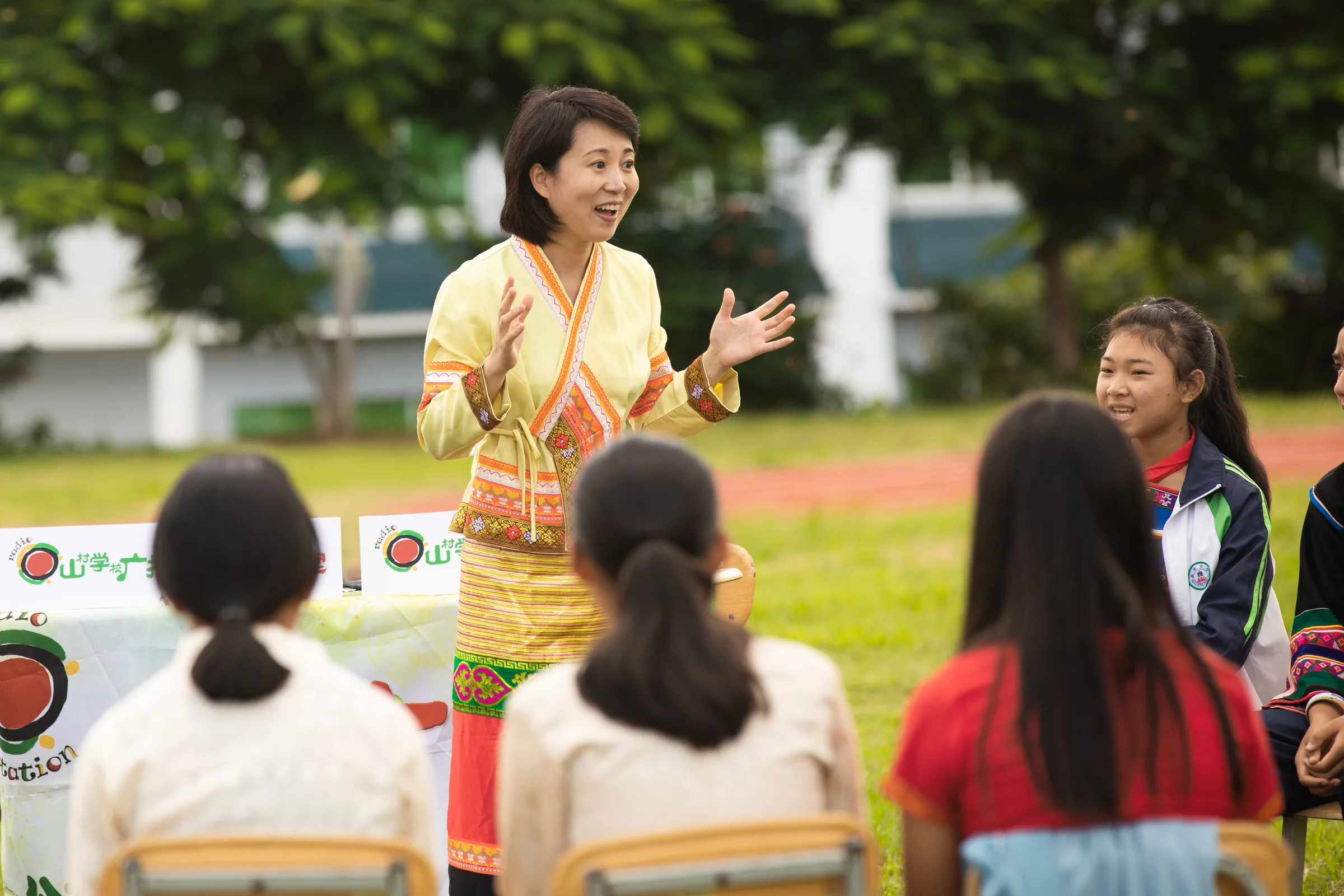 勐宋乡中学校园活动