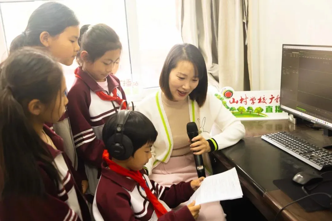 听见梦想|宁夏吴忠马莲渠中心学校·山村学校广播站开播啦!项目记录图片