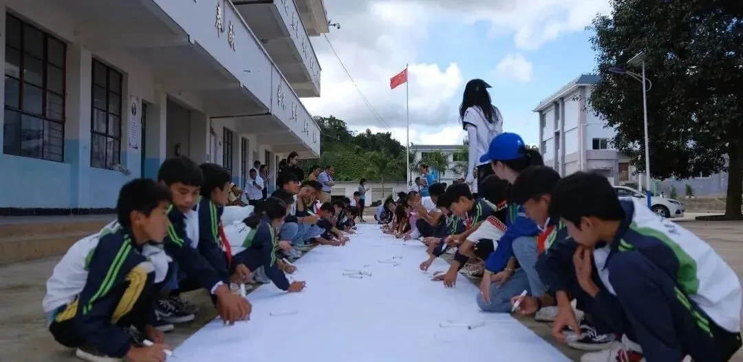 云南边陲的大山深处，又一座山村学校广播站建成了项目记录图片