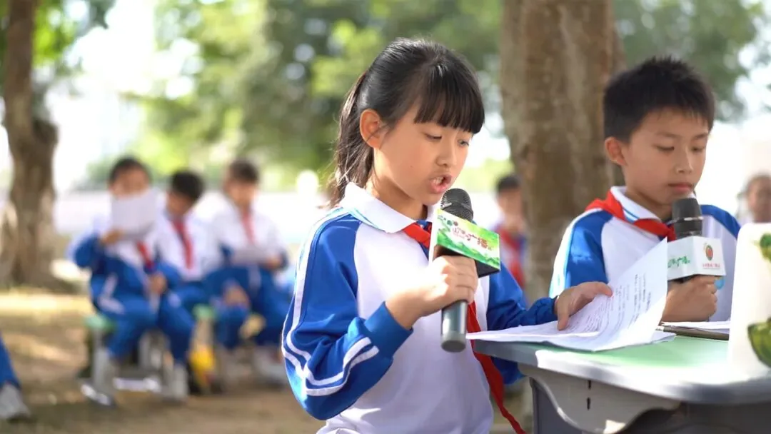听见梦想|榕树下,“青平镇中心学校·山村学校广播站”开播了!项目记录图片