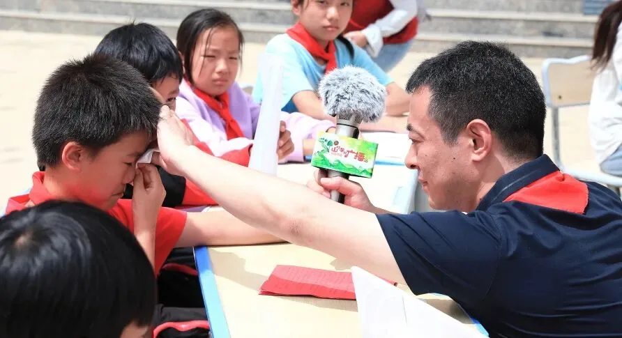 听见梦想 | 云南楚雄义隆小学“山村学校广播站”开播了项目记录图片